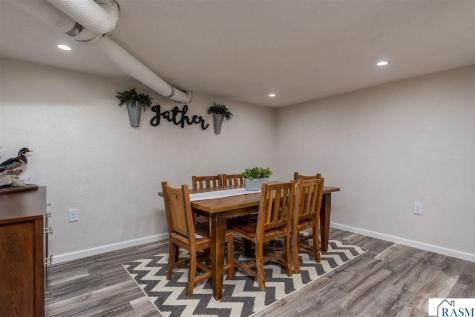 211 N Market Street Janesville MN 56048