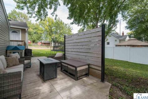 211 N Market Street Janesville MN 56048
