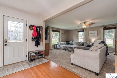 211 N Market Street Janesville MN 56048