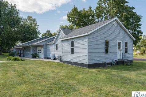 200 Kenzie Street Sherburn MN 56171