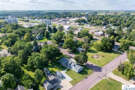 200 Kenzie Street Sherburn MN 56171