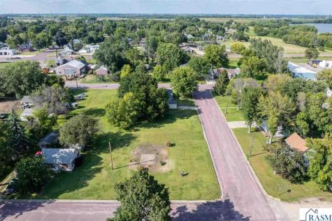 200 Kenzie Street Sherburn MN 56171
