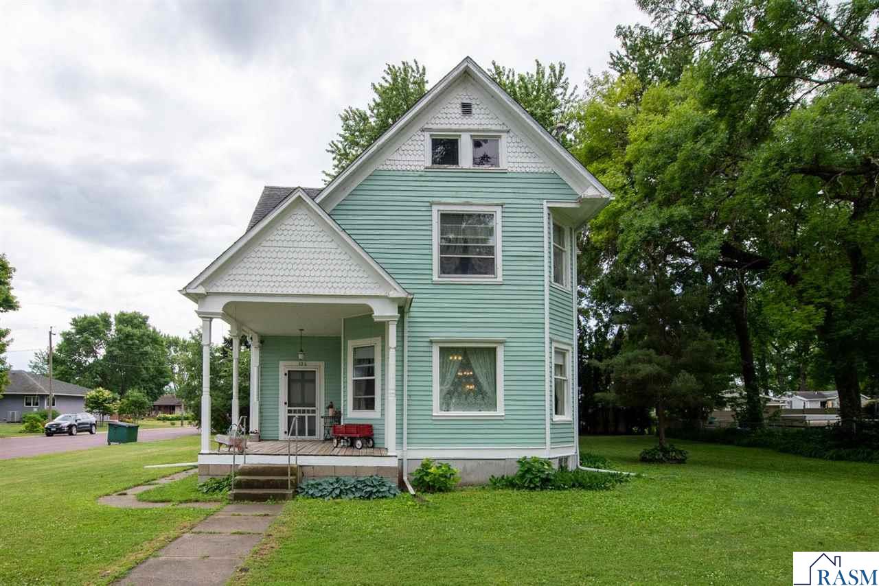 126 E Minnesota Avenue Minnesota Lake MN 56068