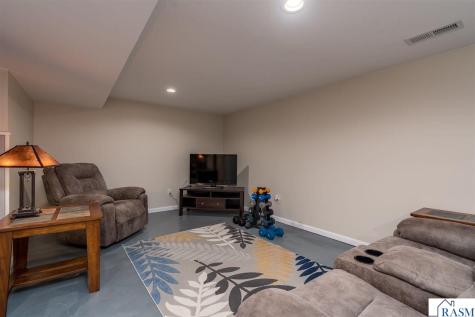 835 Wall Street North Mankato MN 56003