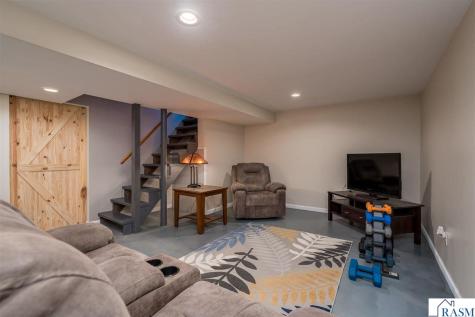 835 Wall Street North Mankato MN 56003