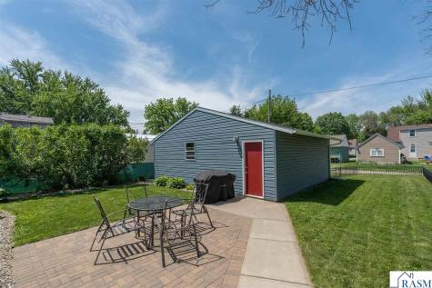 835 Wall Street North Mankato MN 56003