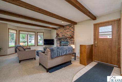 411 Page Avenue North Mankato MN 56003