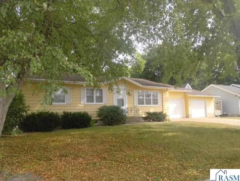 731 NE 3rd Avenue Sleepy Eye MN 56085