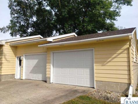 731 NE 3rd Avenue Sleepy Eye MN 56085