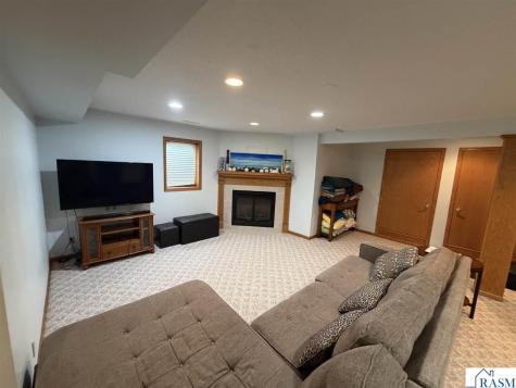 203 Country Club Drive Mankato MN 56001