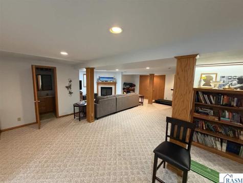 203 Country Club Drive Mankato MN 56001