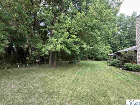 203 Country Club Drive Mankato MN 56001