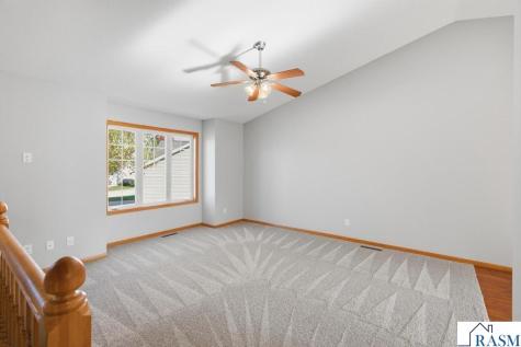 112 Bunker Court Mankato MN 56001