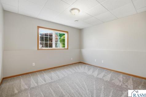 112 Bunker Court Mankato MN 56001
