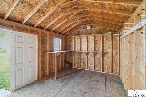 112 Bunker Court Mankato MN 56001