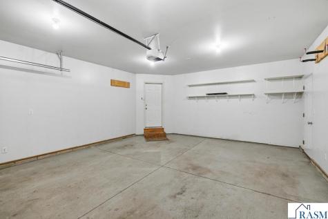 112 Bunker Court Mankato MN 56001
