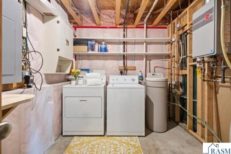 112 Bunker Court Mankato MN 56001