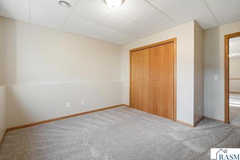 112 Bunker Court Mankato MN 56001