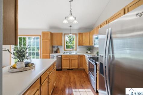 112 Bunker Court Mankato MN 56001