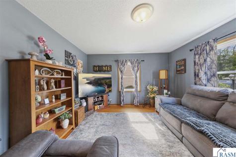 339 Jefferson Avenue North Mankato MN 56003