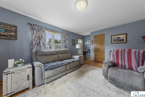 339 Jefferson Avenue North Mankato MN 56003