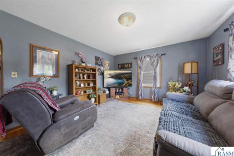 339 Jefferson Avenue North Mankato MN 56003