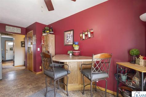 339 Jefferson Avenue North Mankato MN 56003