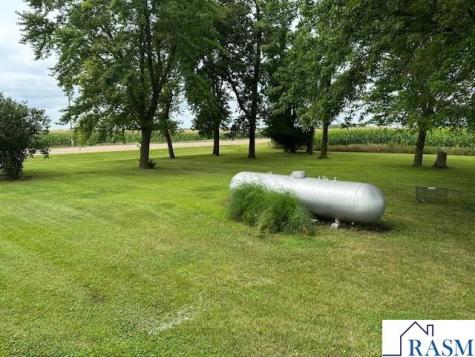 40949 281st Avenue Le Sueur MN 56058