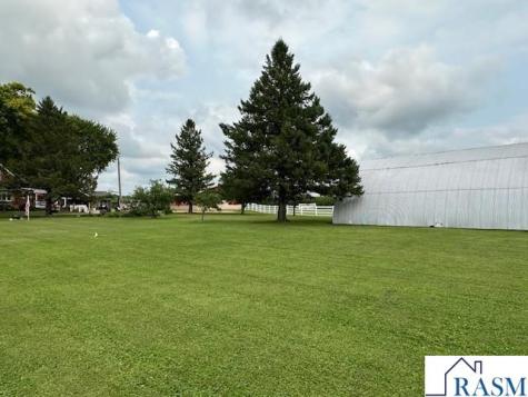 40949 281st Avenue Le Sueur MN 56058