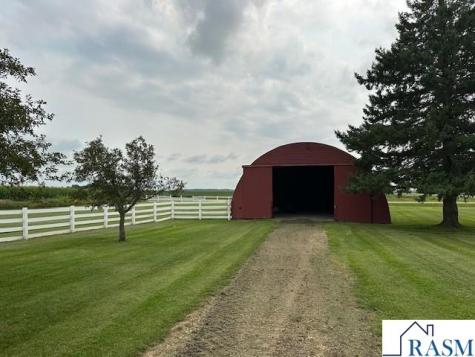 40949 281st Avenue Le Sueur MN 56058