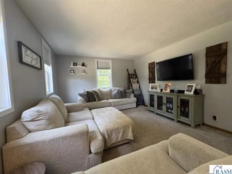 47324 355 Avenue Kasota MN 56050
