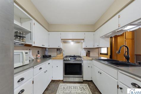 212 NE Boulevard Avenue Montgomery MN 56069
