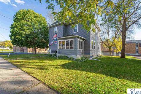 212 NE Boulevard Avenue Montgomery MN 56069