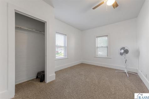 212 NE Boulevard Avenue Montgomery MN 56069