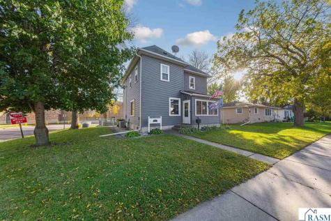 212 NE Boulevard Avenue Montgomery MN 56069
