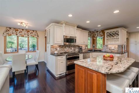 16 Lake Shore Drive Sherburn MN 56171