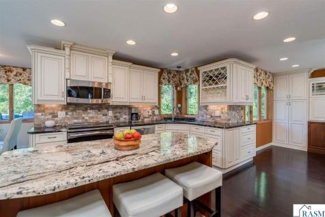 16 Lake Shore Drive Sherburn MN 56171