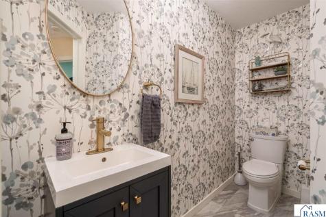 16 Lake Shore Drive Sherburn MN 56171