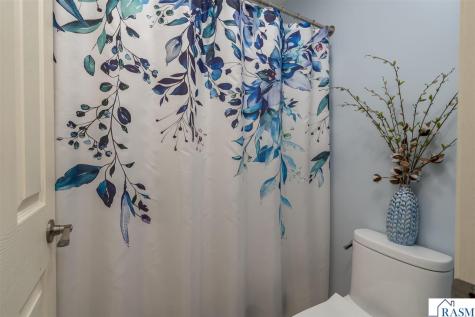 16 Lake Shore Drive Sherburn MN 56171