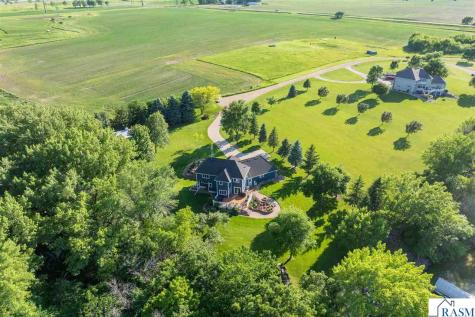 16 Lake Shore Drive Sherburn MN 56171