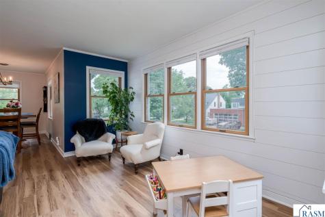 25 Eginton Road Mankato MN 56001