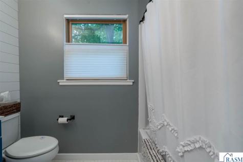 25 Eginton Road Mankato MN 56001
