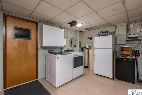 25 Eginton Road Mankato MN 56001