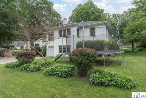 25 Eginton Road Mankato MN 56001