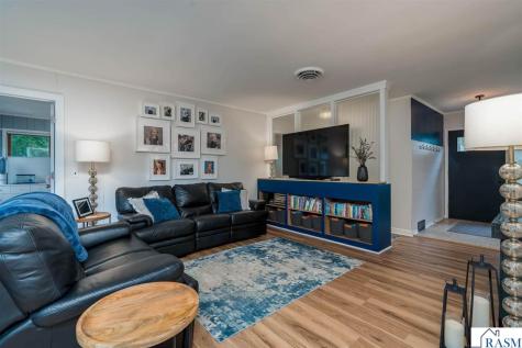 25 Eginton Road Mankato MN 56001