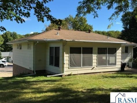 1022 Allison Lane St. Peter MN 56082