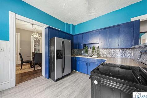 228 W 4th Street Blue Earth MN 56013