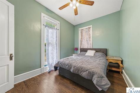 228 W 4th Street Blue Earth MN 56013