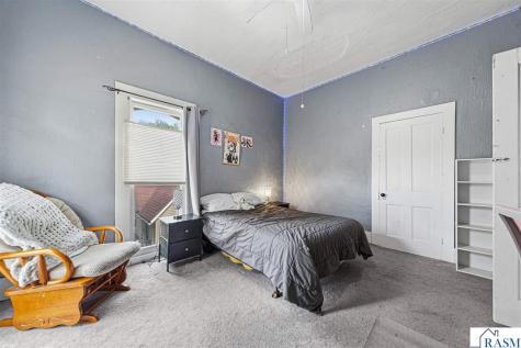 228 W 4th Street Blue Earth MN 56013