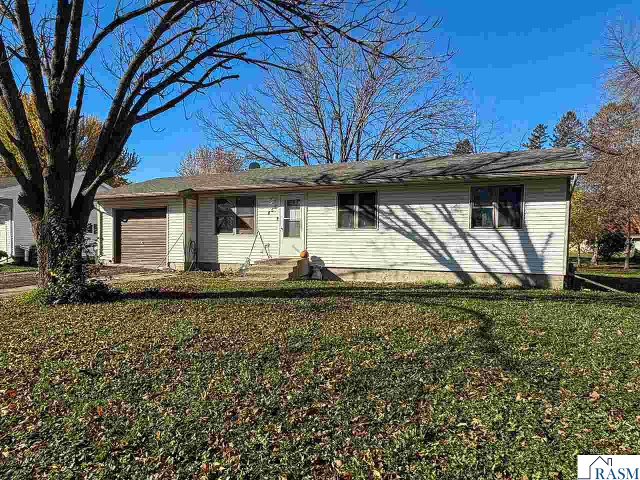 455 E 1st Street Gaylord MN 55334